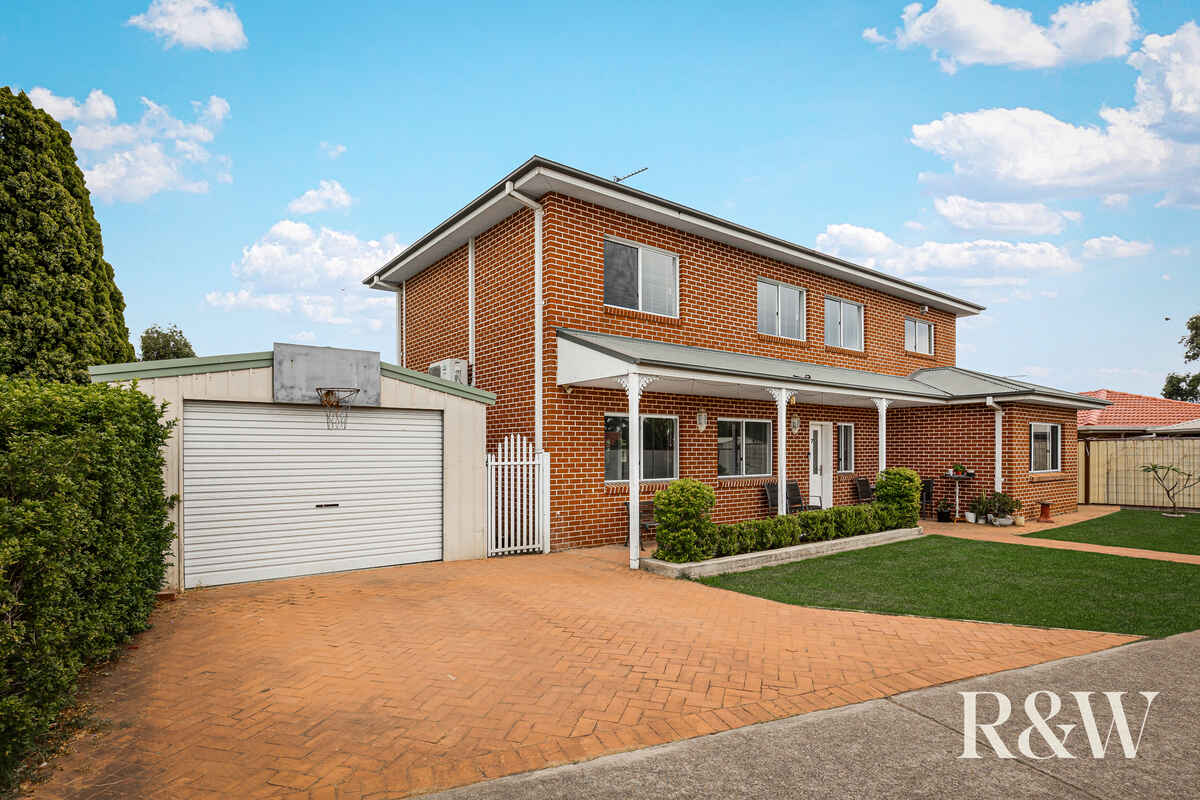 7 Hobson Place Plumpton