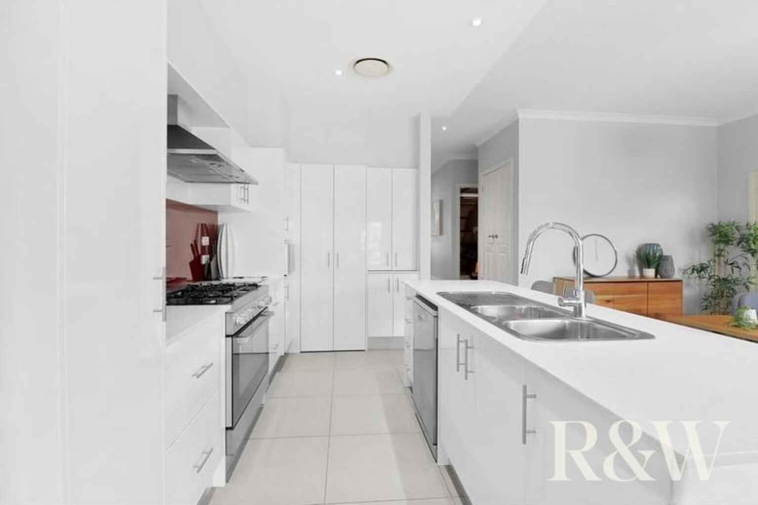 15A Cooee Avenue Glenmore Park