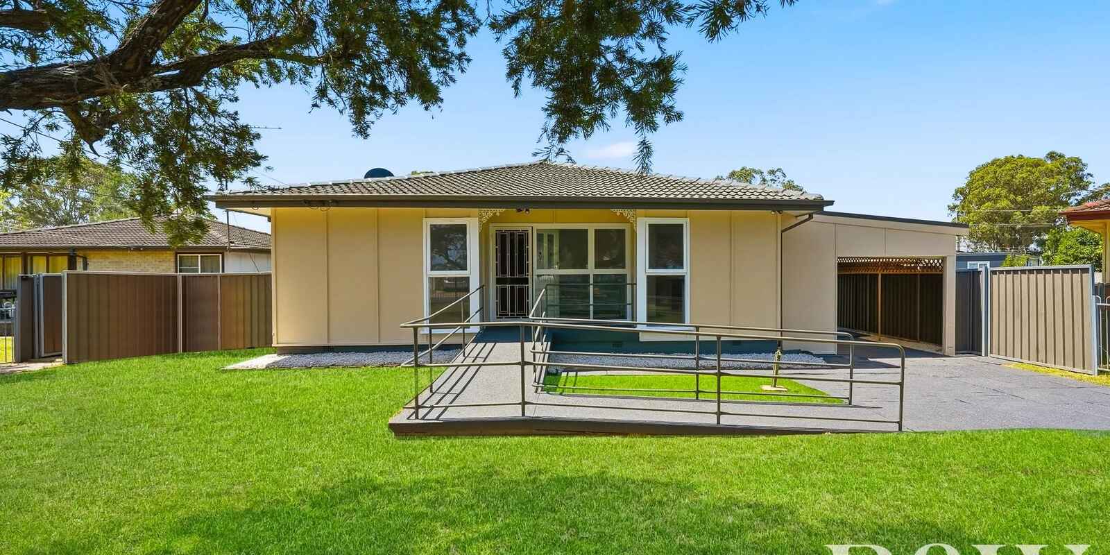 61 Marquesa Crescent Lethbridge Park