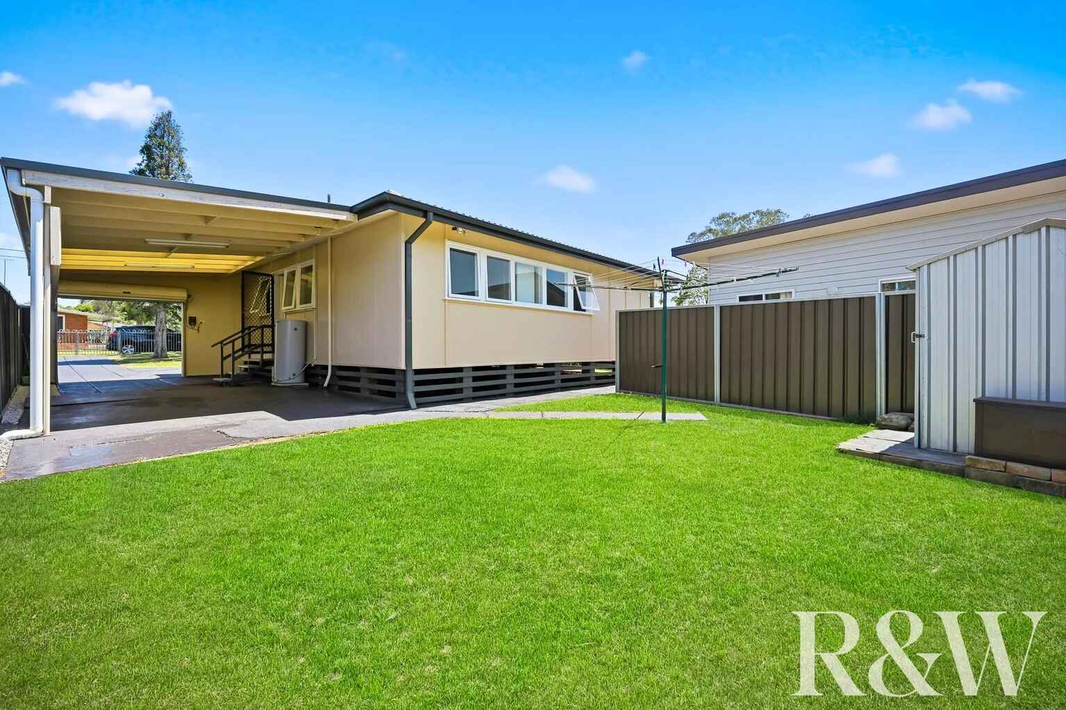 61 Marquesa Crescent Lethbridge Park