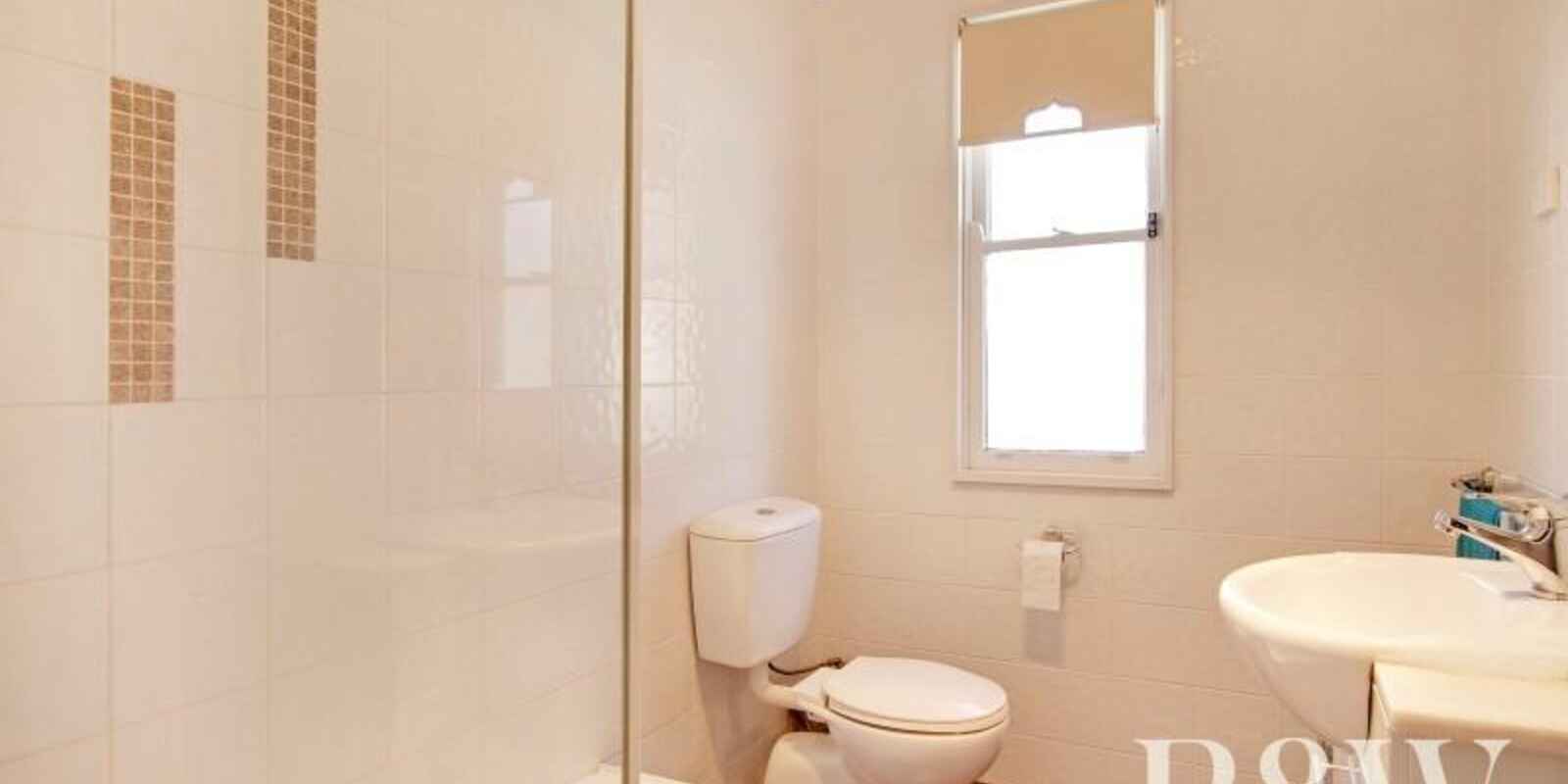 7 Luzon Avenue Lethbridge Park