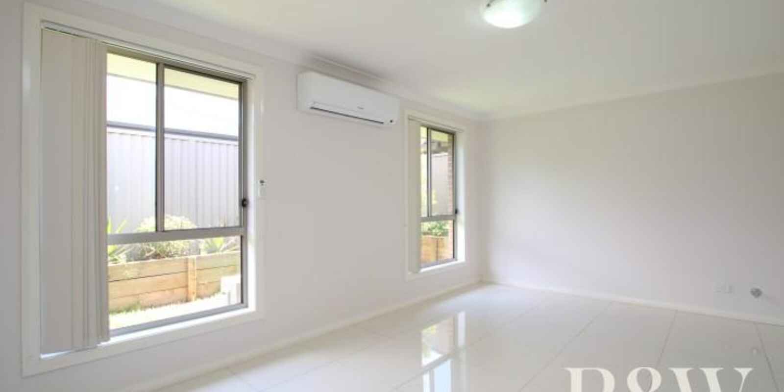 3b Binalong Road Jordan Springs