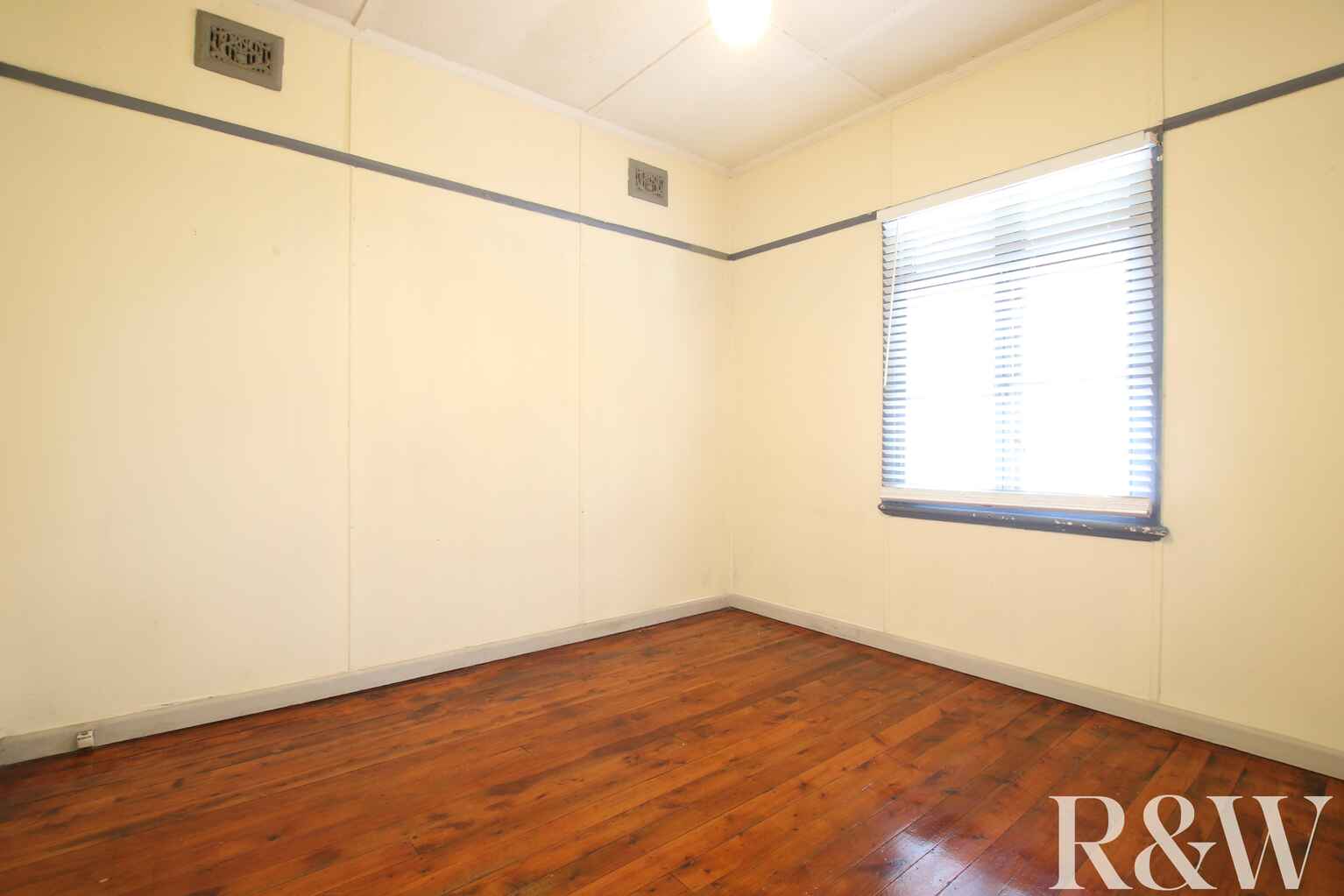 447 Wentworth Avenue Toongabbie