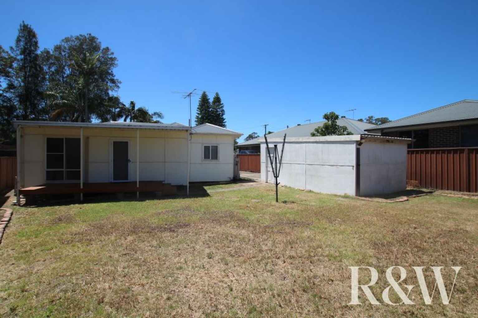 8 Waugh Crescent Blacktown