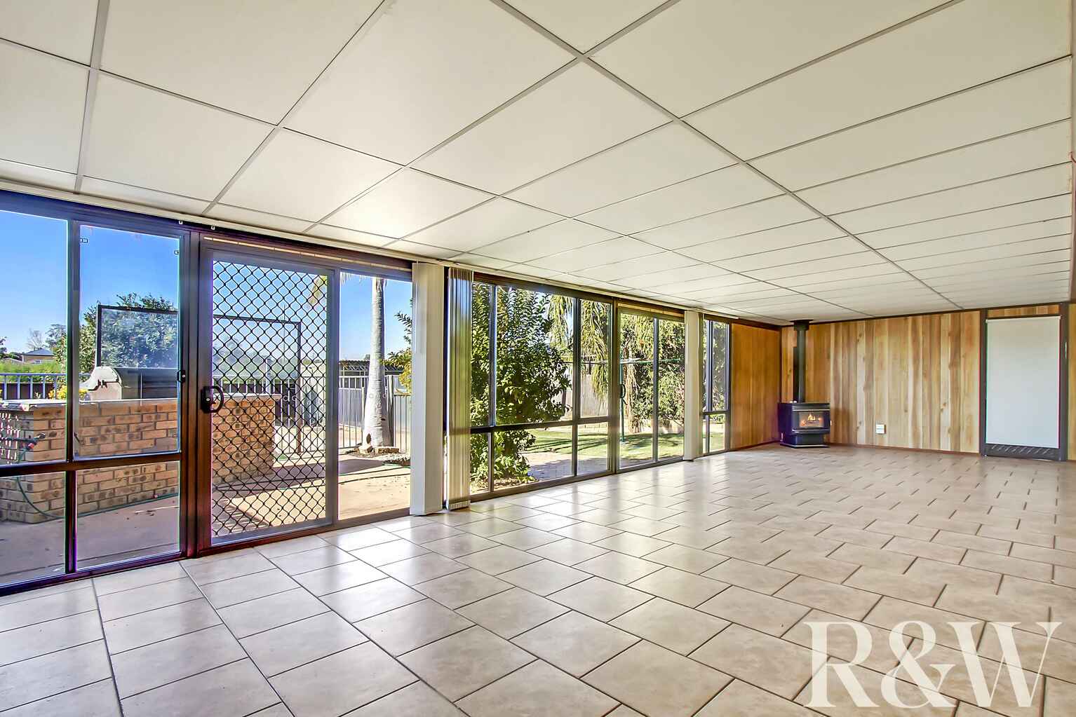 75 Dryden Avenue Oakhurst