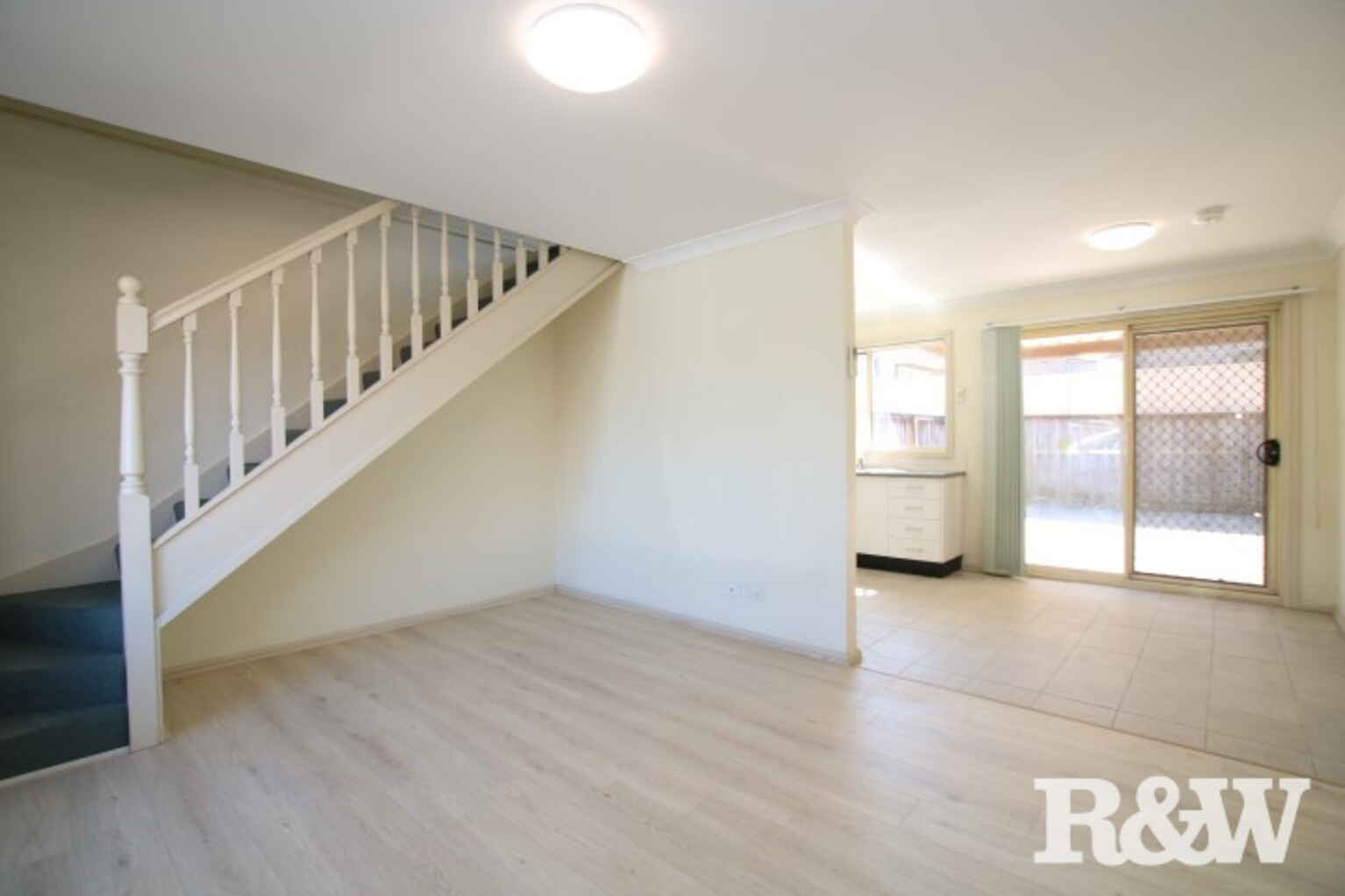 15/2 Charlotte Road Rooty Hill