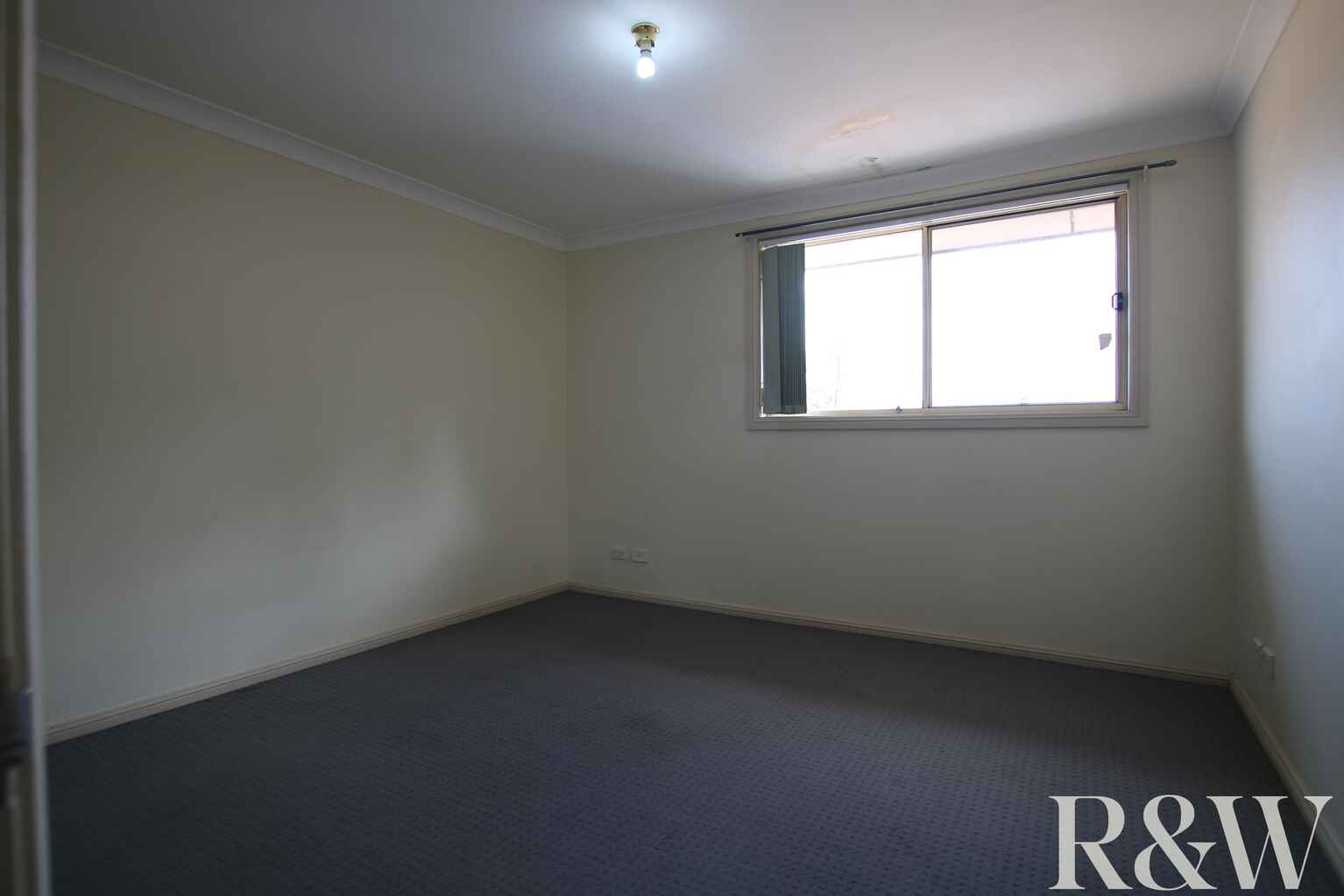 15/2 Charlotte Road Rooty Hill