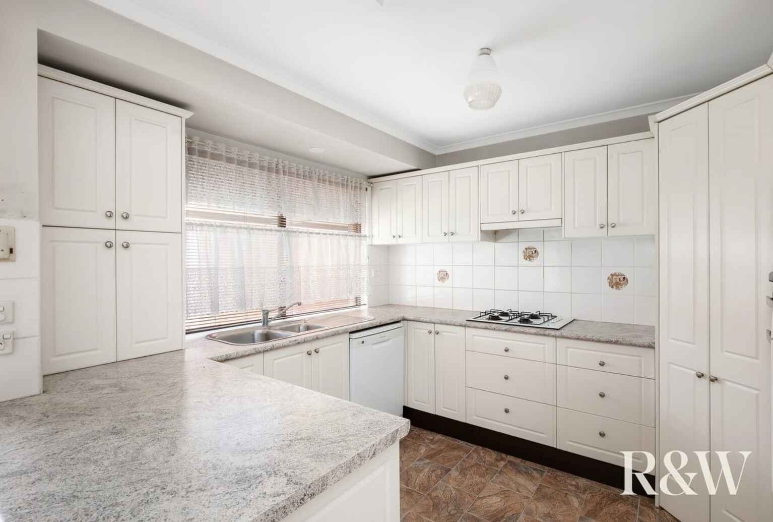 17 Polonia Avenue Plumpton