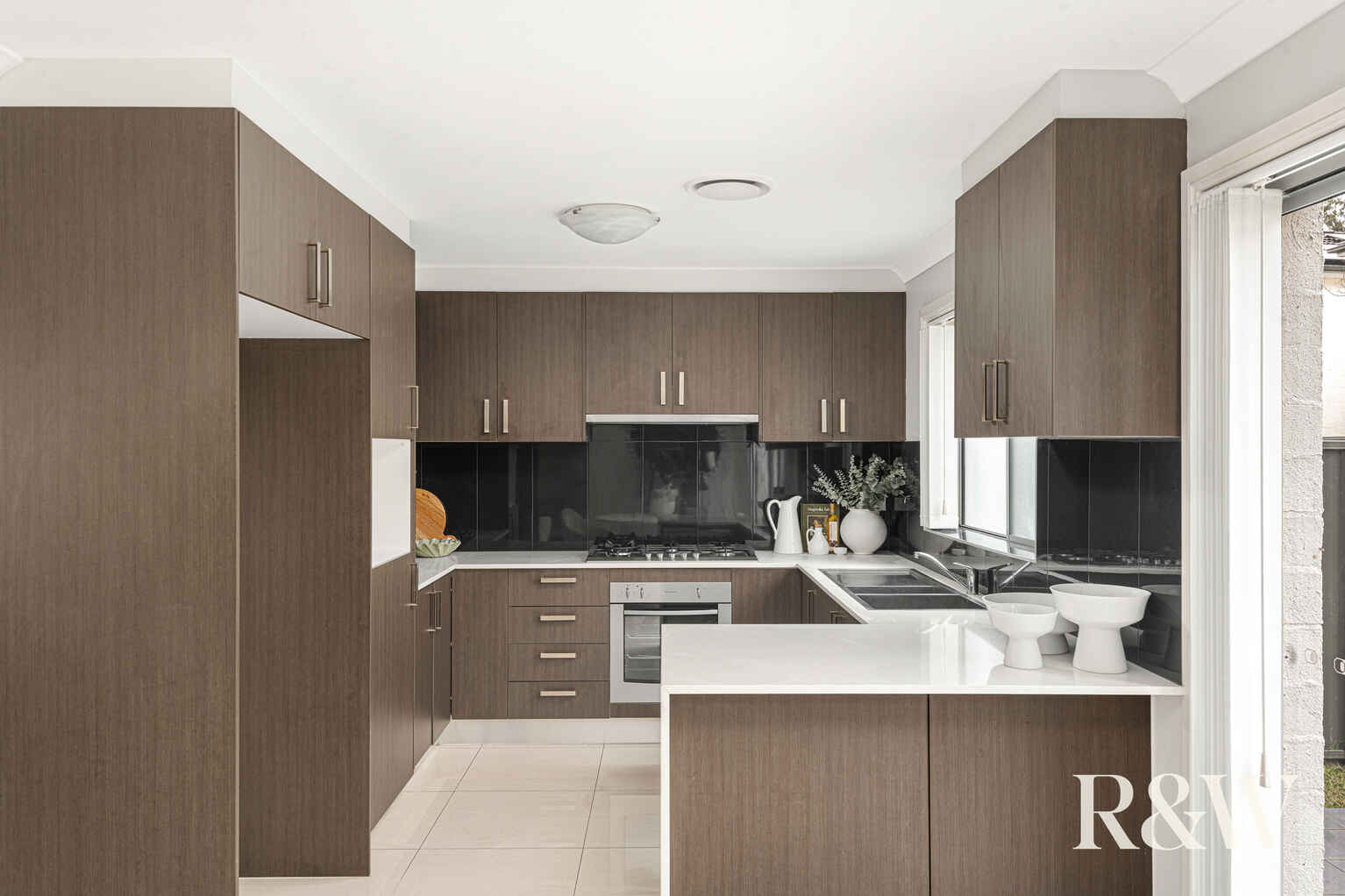 25/30 Australis Drive Ropes Crossing
