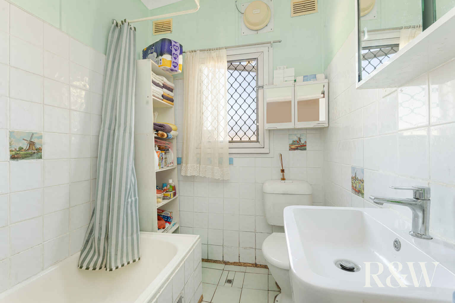 12 Fitzgerald Crescent Blackett 12 Fitzgerald Crescent Blackett