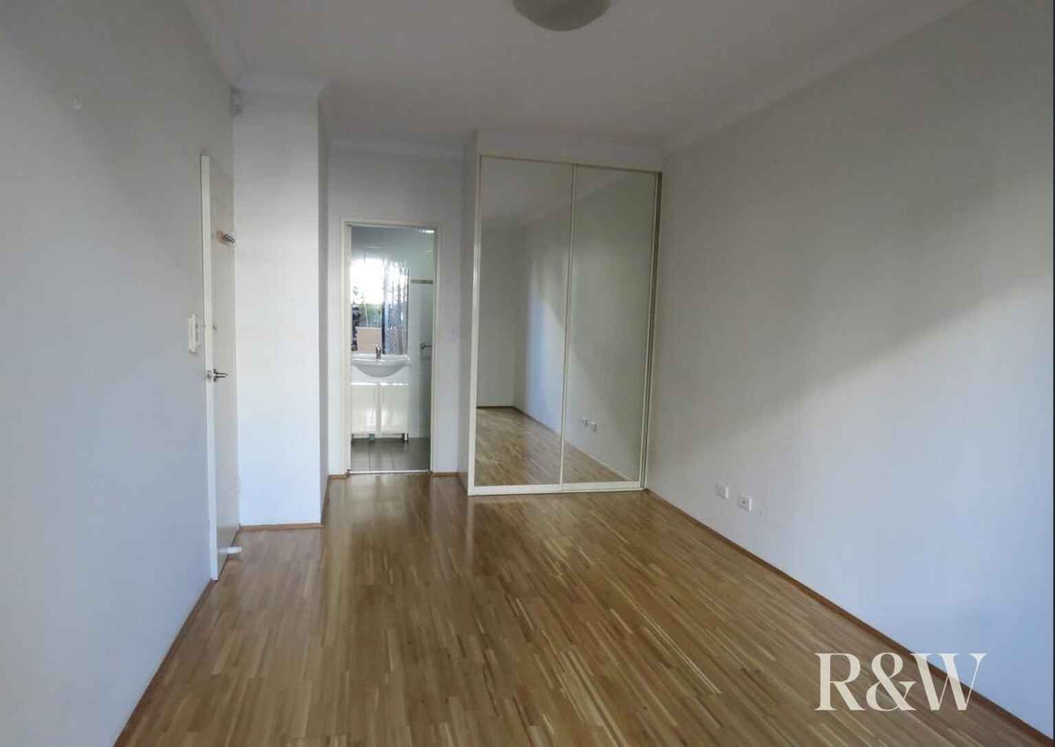 3/10-12 Reid Avenue Westmead