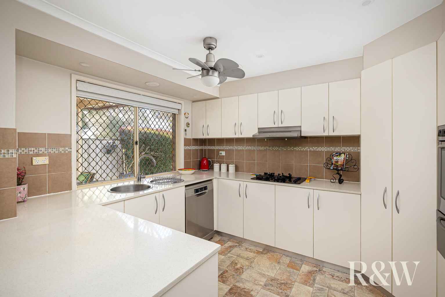 29 Sauterne Crescent Minchinbury 29 Sauterne Crescent Minchinbury