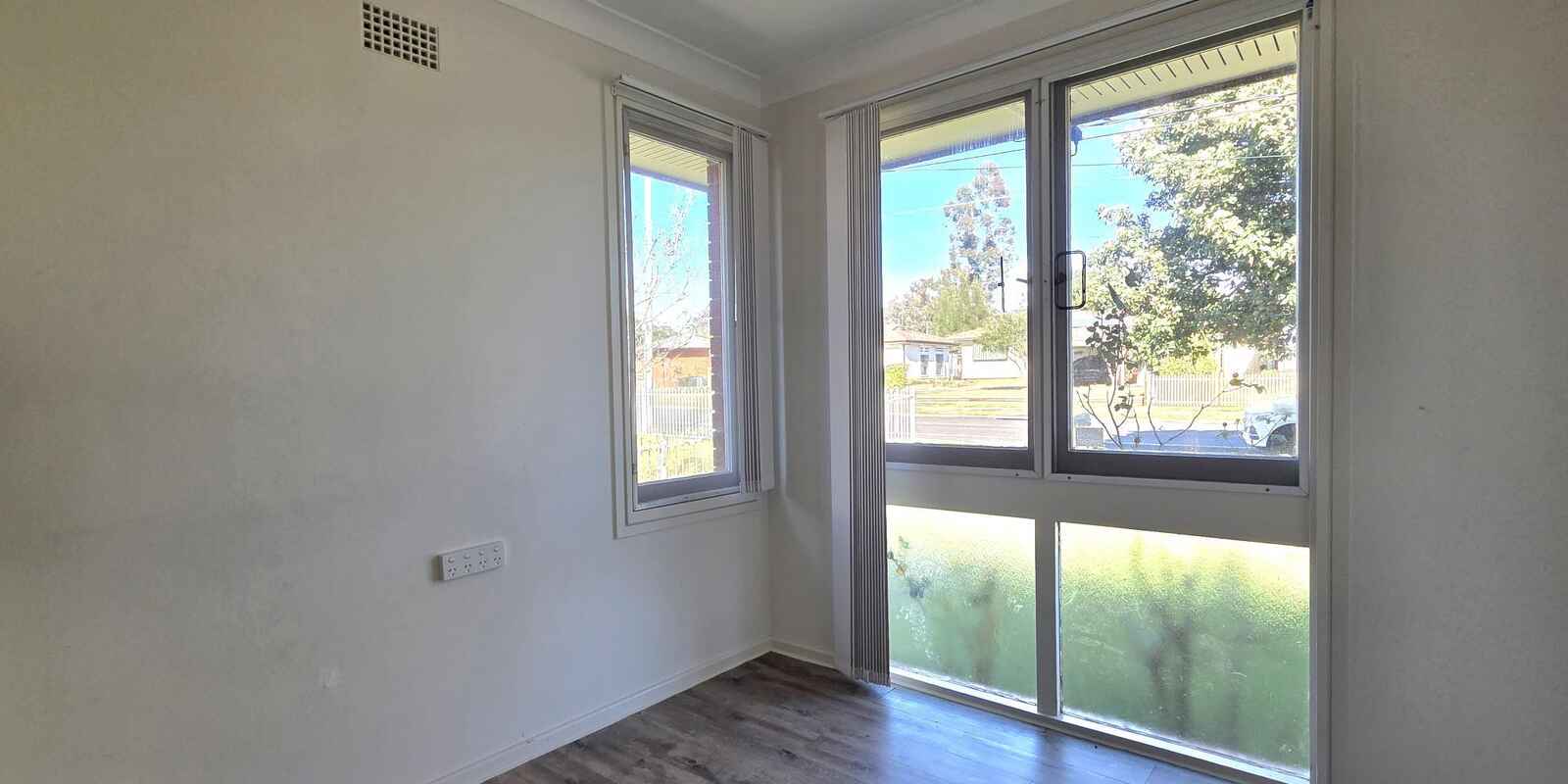 90 Captain Cook Drive Willmot