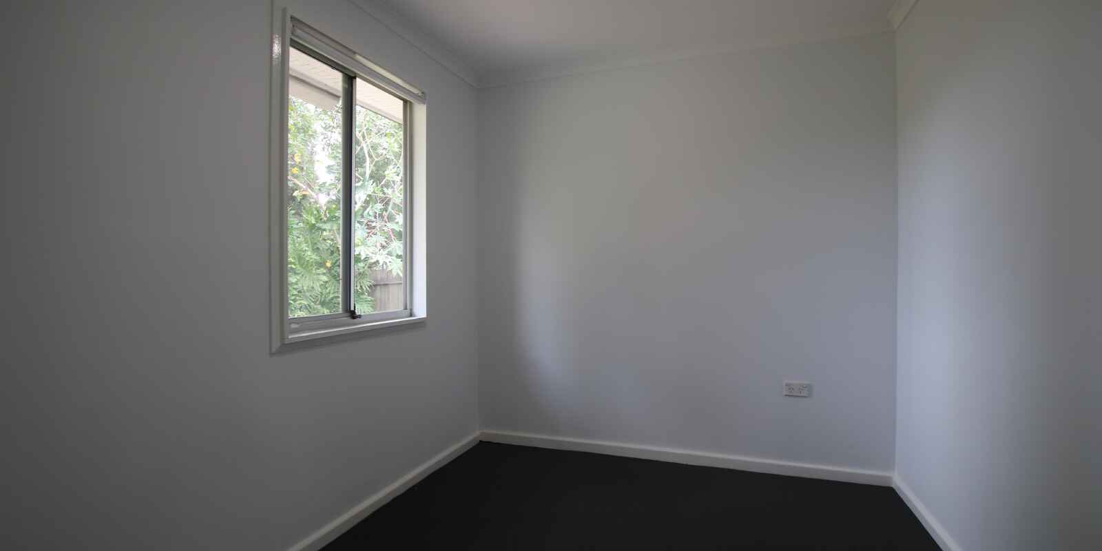 4 Melkarth Place Doonside