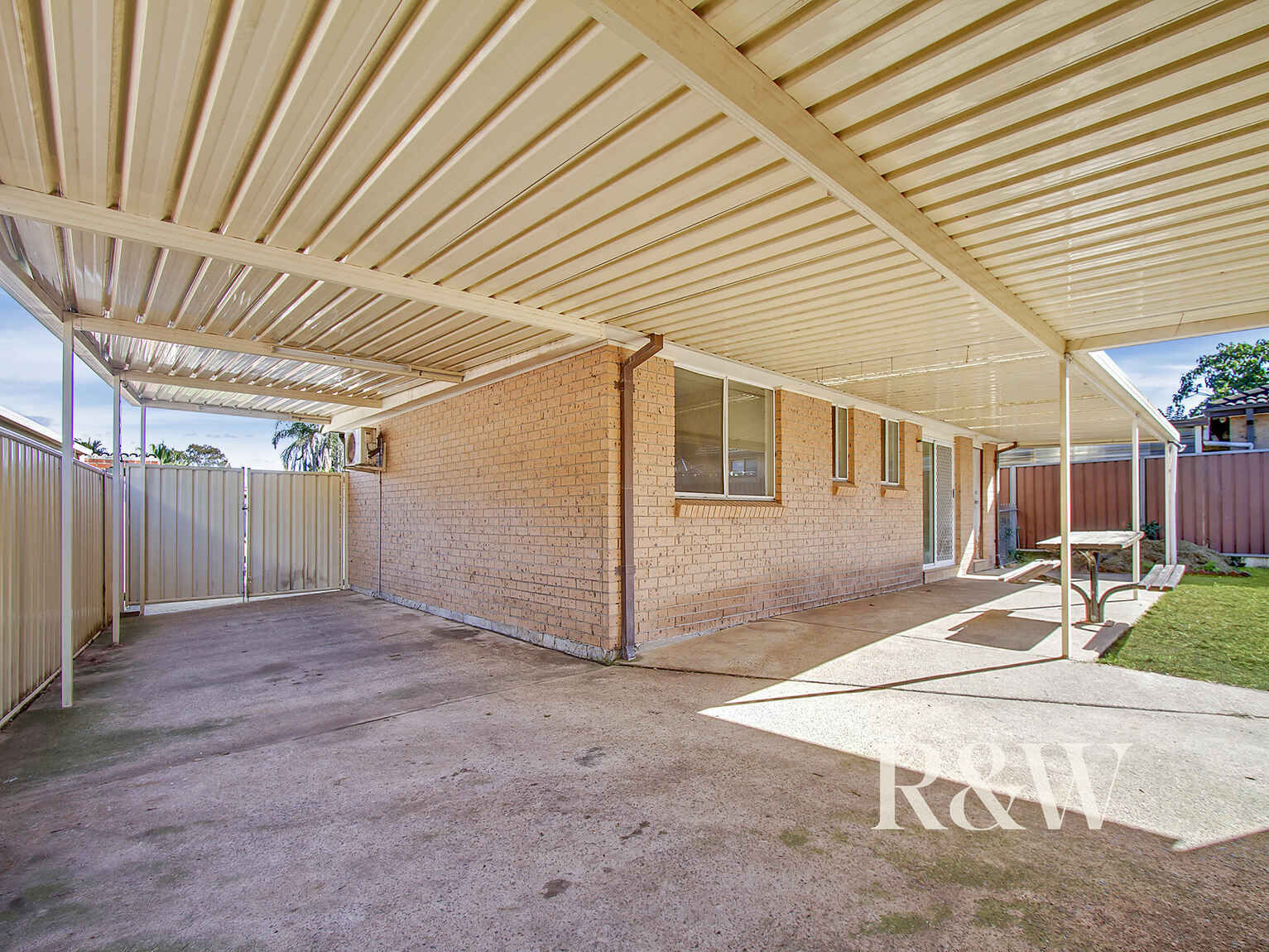 107 Buckwell Drive Hassall Grove