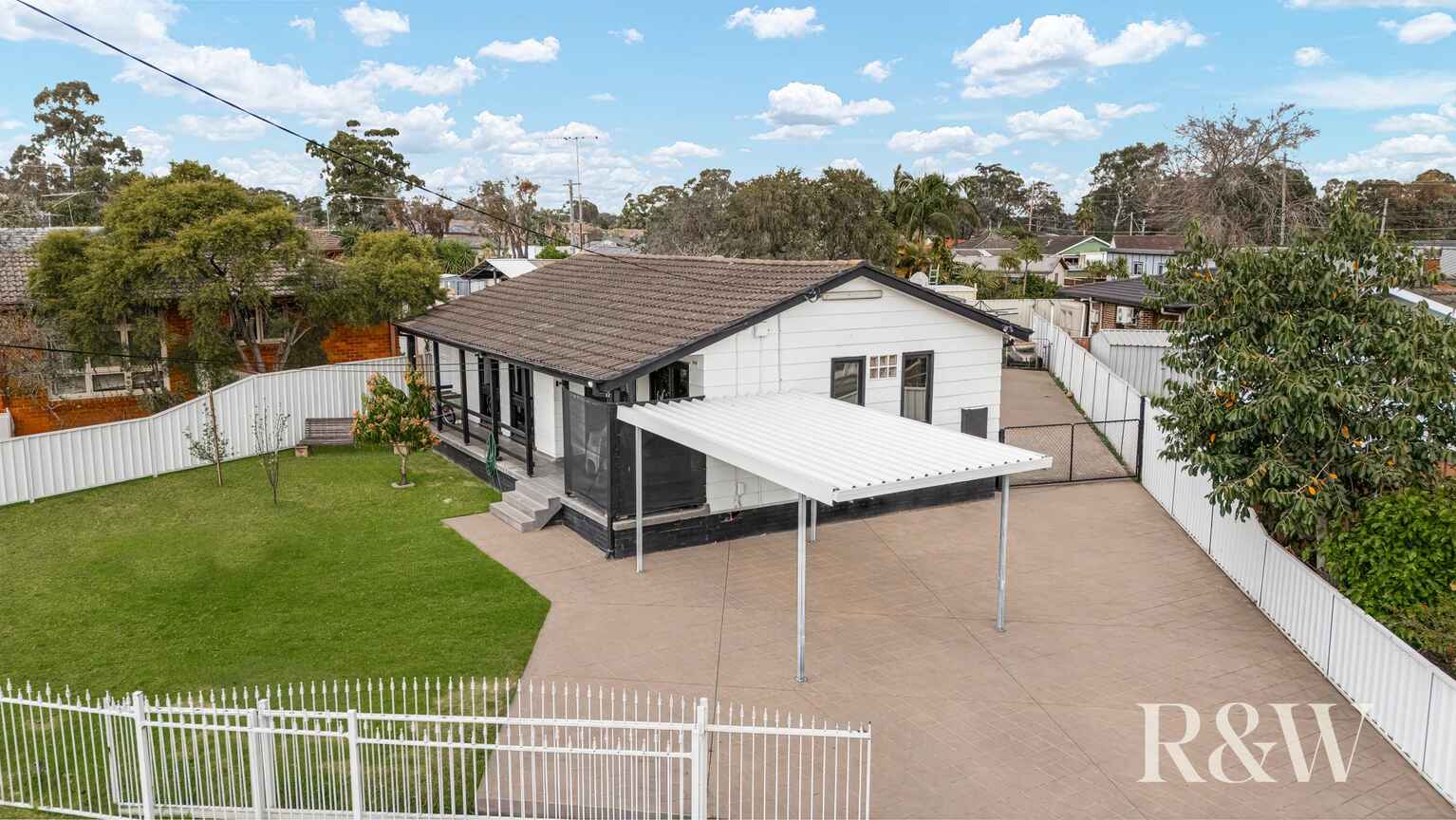8 Winsford Avenue Hebersham