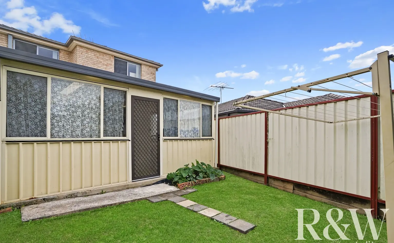 8 Theodore Place Rooty Hill