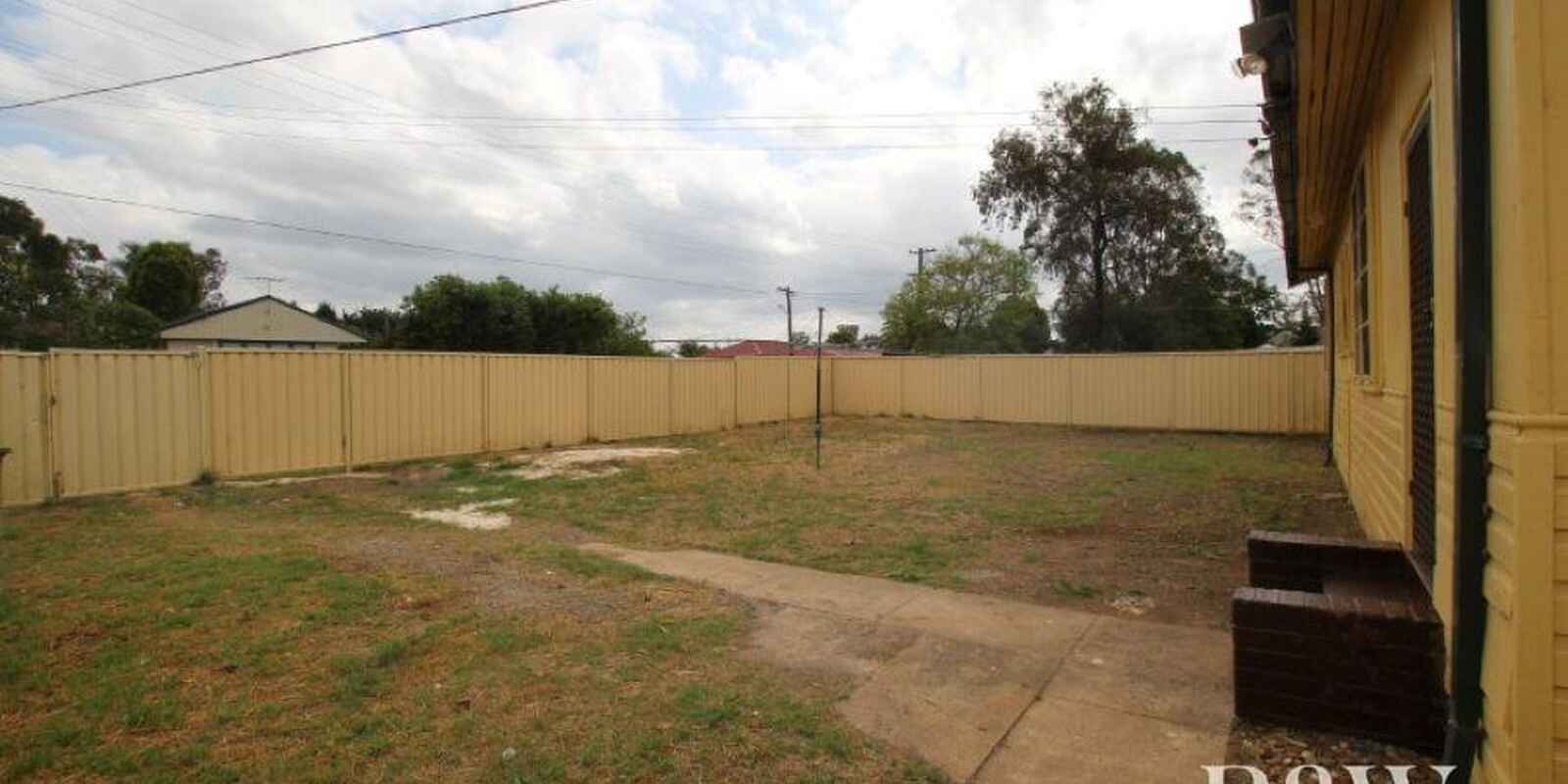 9 Griffiths Street North St Marys