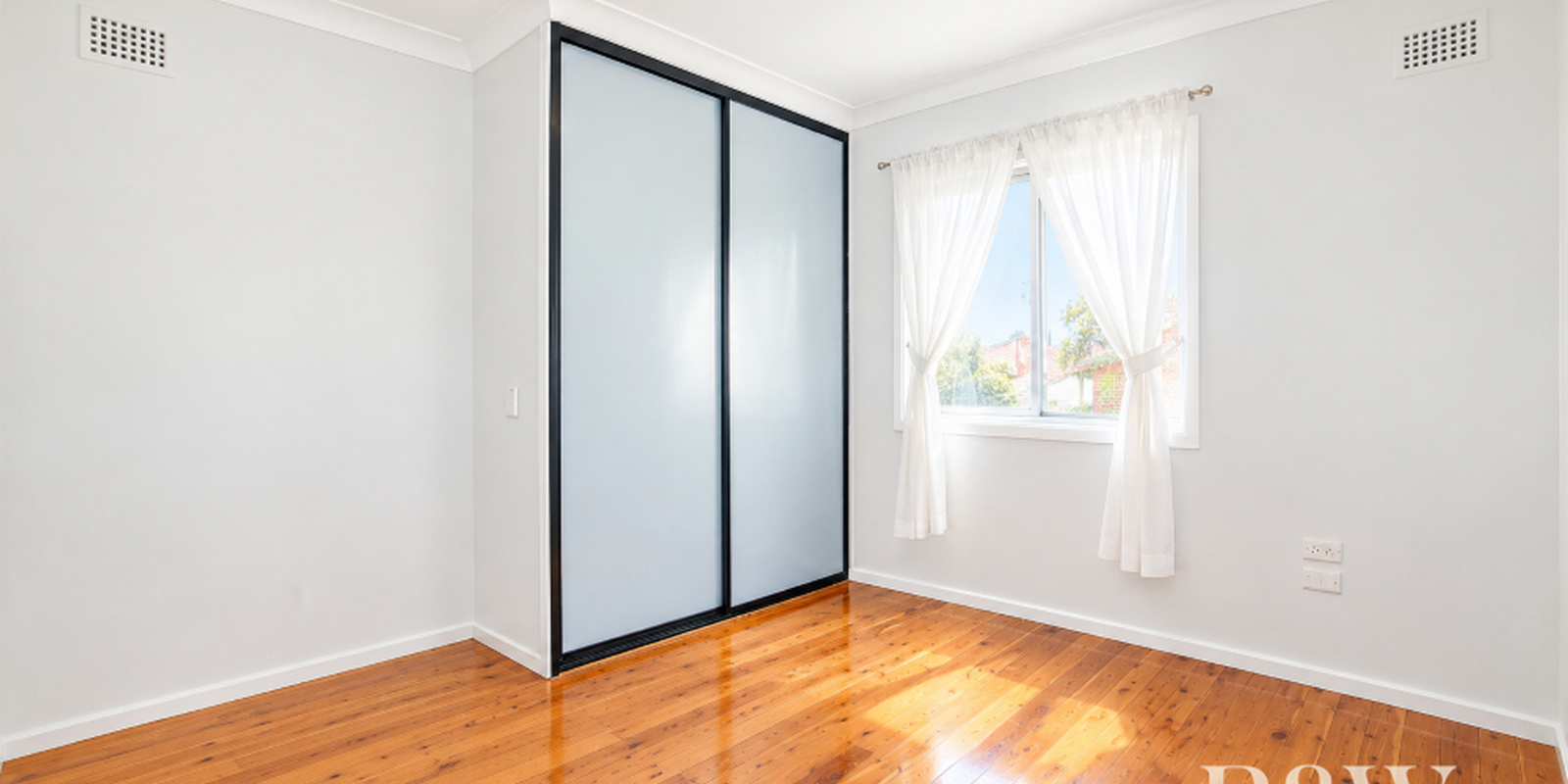 25 Sheba Crescent South Penrith