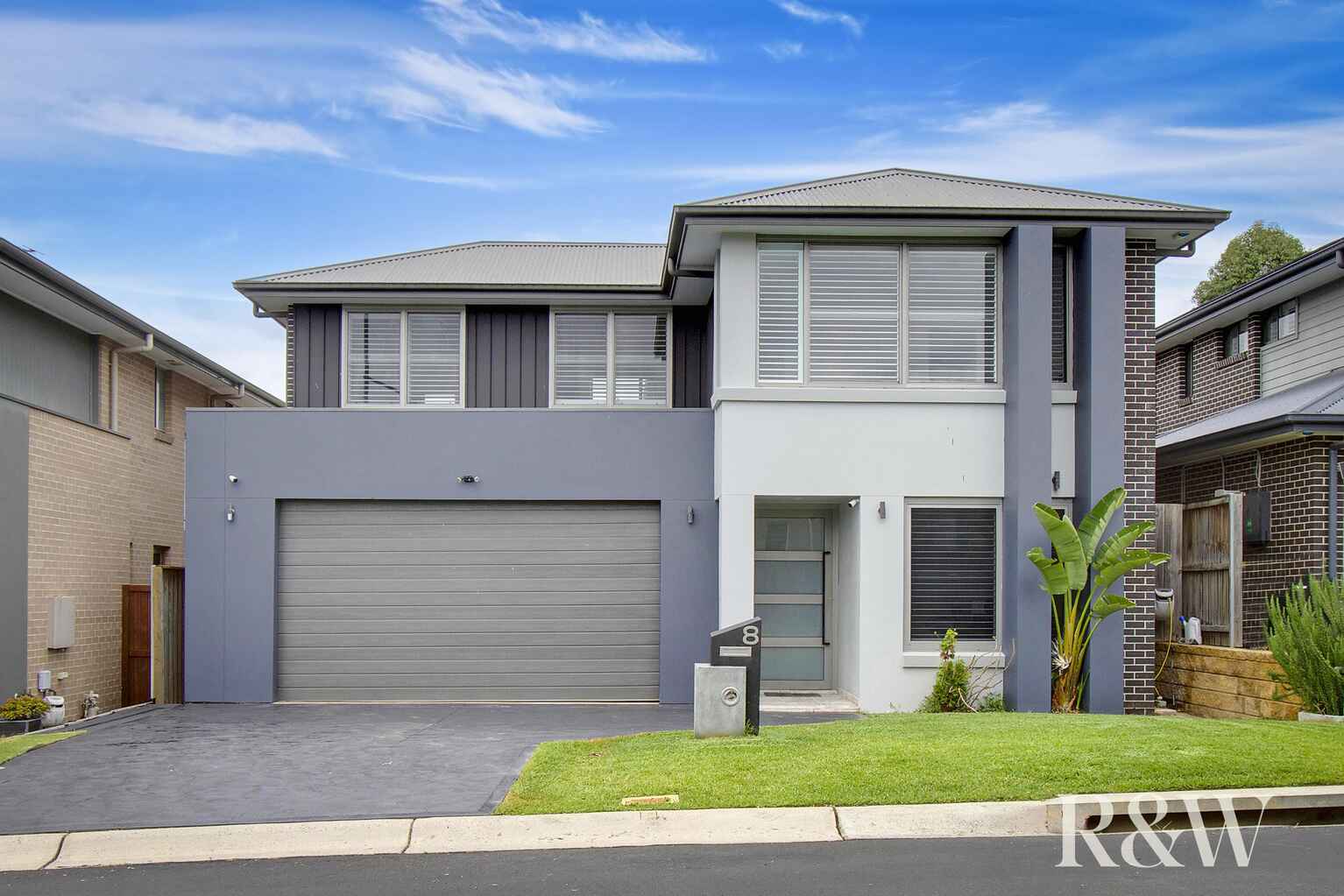 8 Aspect Crescent Colebee